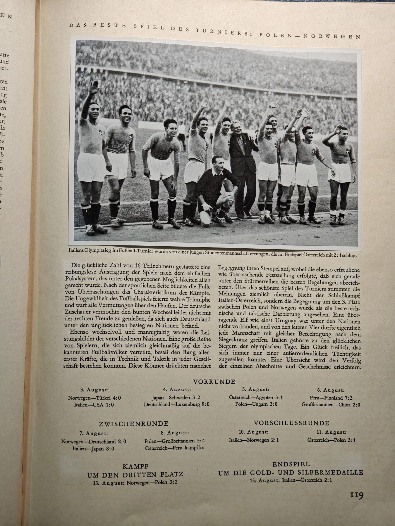 【德藏】世界币章拍卖第152期（拍品征集中~欢迎藏友联系） 97新 1936年 德国柏林奥运会纪录1-2册全 超大开本 极其细致的记录了这届柏林奥运会 硬壳布面精装 两册书共约296页 全书图片均是照片粘贴