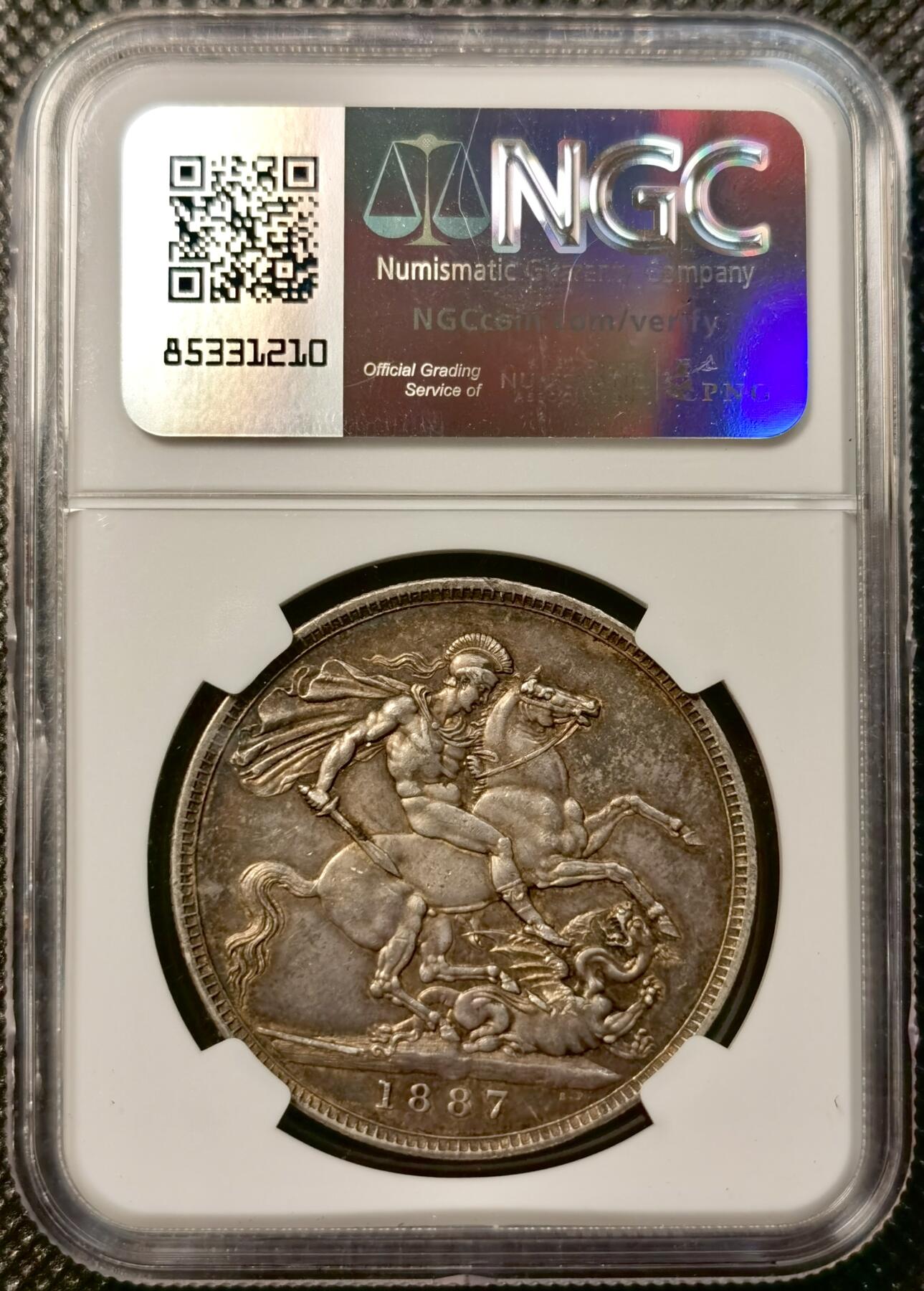 甄臻铺-世界币章拍卖（第38期）立冬小精品场，送拍享返佣金等优惠多多 NGC-AU55 1887年英国高冠马剑，包浆很炫很厚，影响评分了