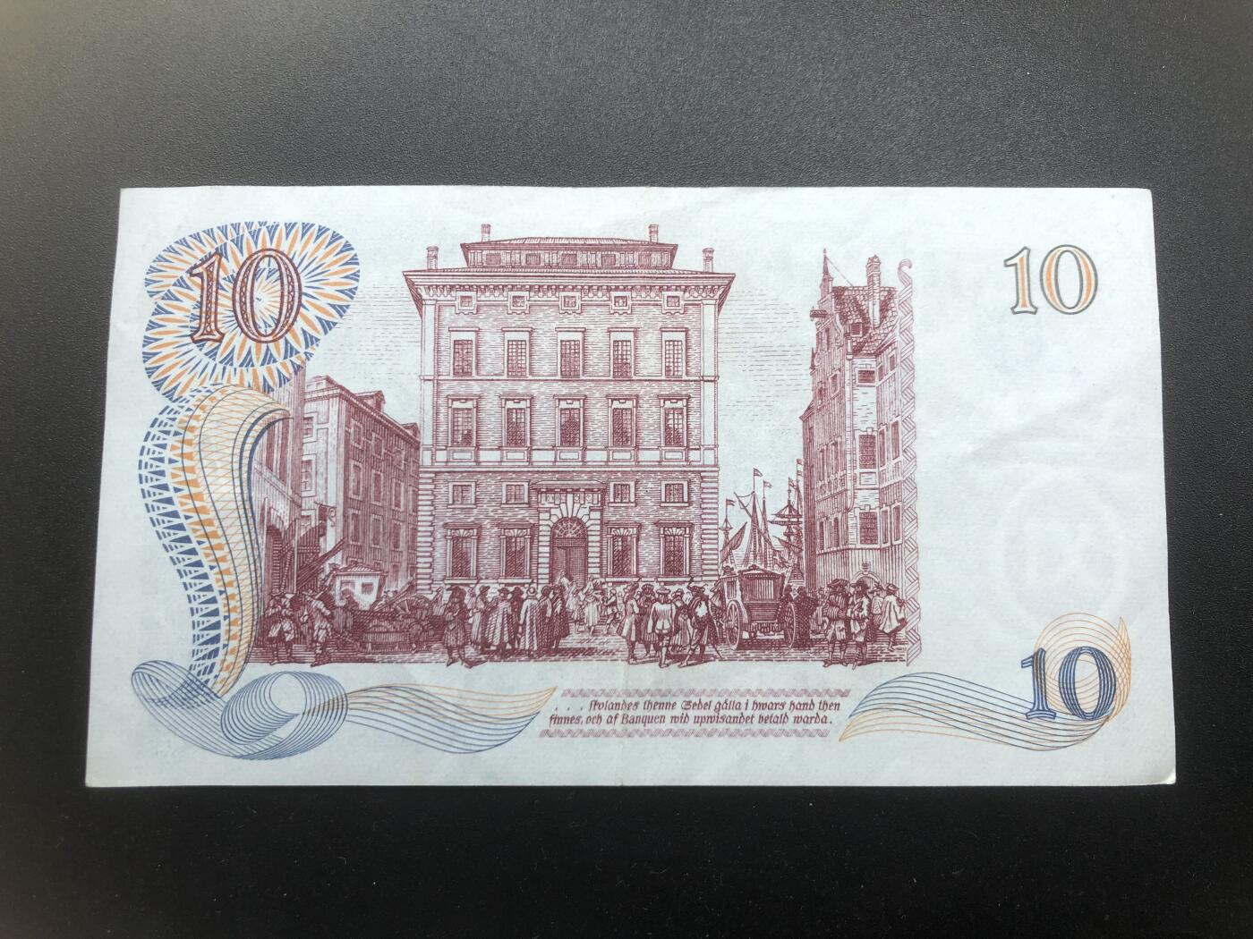 67 EPQ 1979年 新加坡鸟版20元，各版本稀有瑞典1000克朗，持续更新ing 1968年 瑞典中央银行成立300周年 10克朗纪念钞 3张