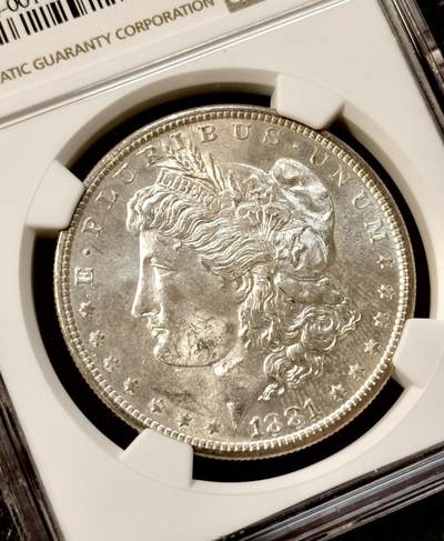 甄臻铺-世界币章拍卖（第38期）立冬小精品场，送拍享返佣金等优惠多多 NGC-MS64 美国1881年S版摩根一元银币