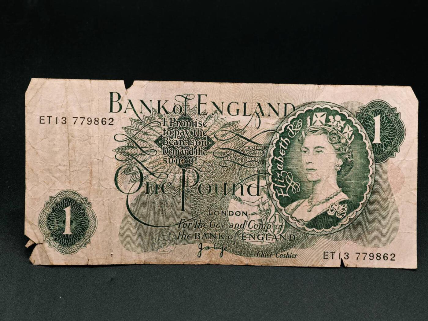 【淘币小摊】实时拍第七百九十一拍   散币纸币套币场   满百包邮可预留二周 每周一统一发货   英国一镑