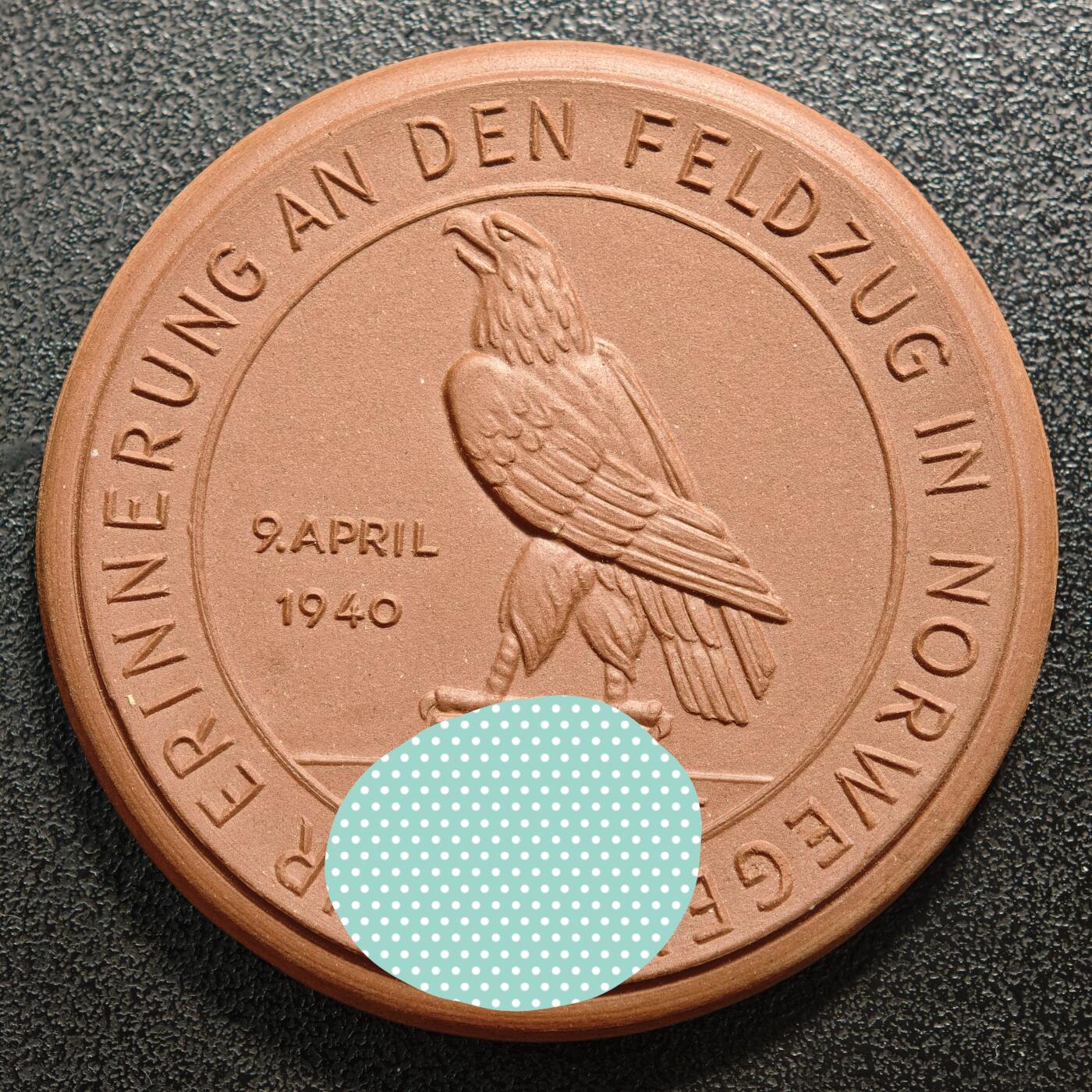 【德藏】世界币章拍卖第152期（拍品征集中~欢迎藏友联系） 1940年 德国攻打挪威陶瓷纪念章 少见品种 直径约：51.3mm；重约：21.4g（原图请联系客服）