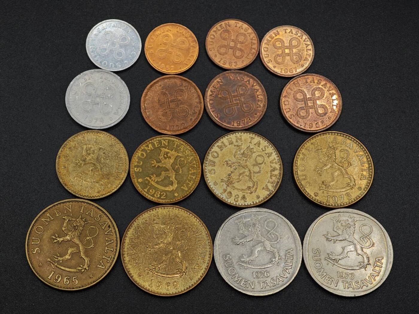 【淘币小摊】实时拍第七百九十一拍   散币纸币套币场   满百包邮可预留二周 每周一统一发货   芬兰16枚