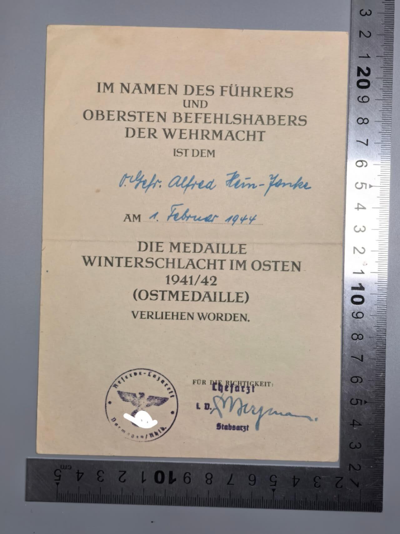 小驴勋章奖章收藏11月8日周六晚6点拍卖（珍爱和平，收藏战争，铭记历史，勿忘国耻，忠党爱国。有偿代拍，送拍规则在简介最后，参拍须阅读规则后再参拍，关系到运费包装发货时效真假辨别等关键信息，拍卖时不再发原图，看大图店主微信码在最后拍品里）