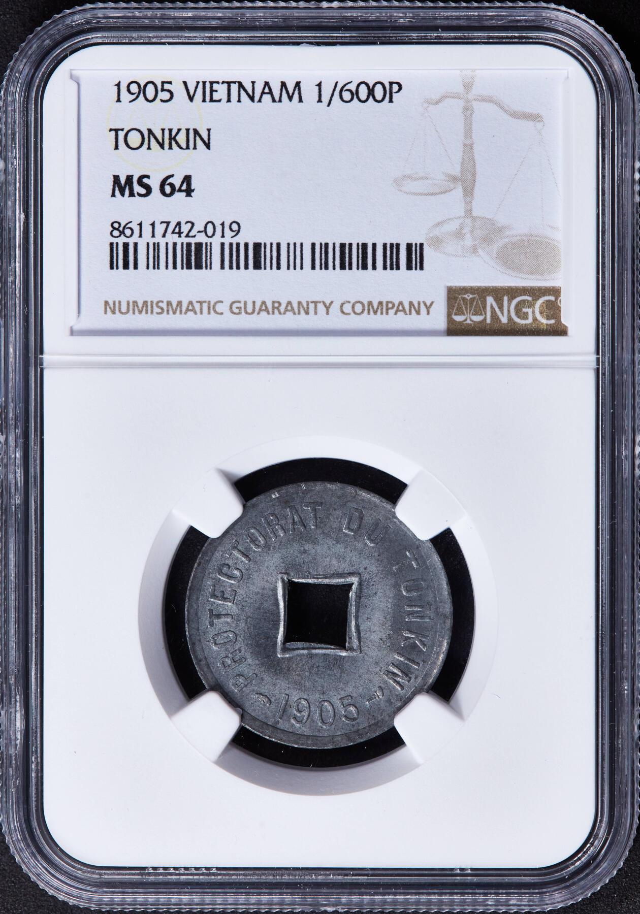 【俄甄集藏】2025年(044)11-12星期三晚 19:30 全场包邮 法属印度支那东京湾1905年1/600皮阿斯特锌币，NGC MS64，原光品相