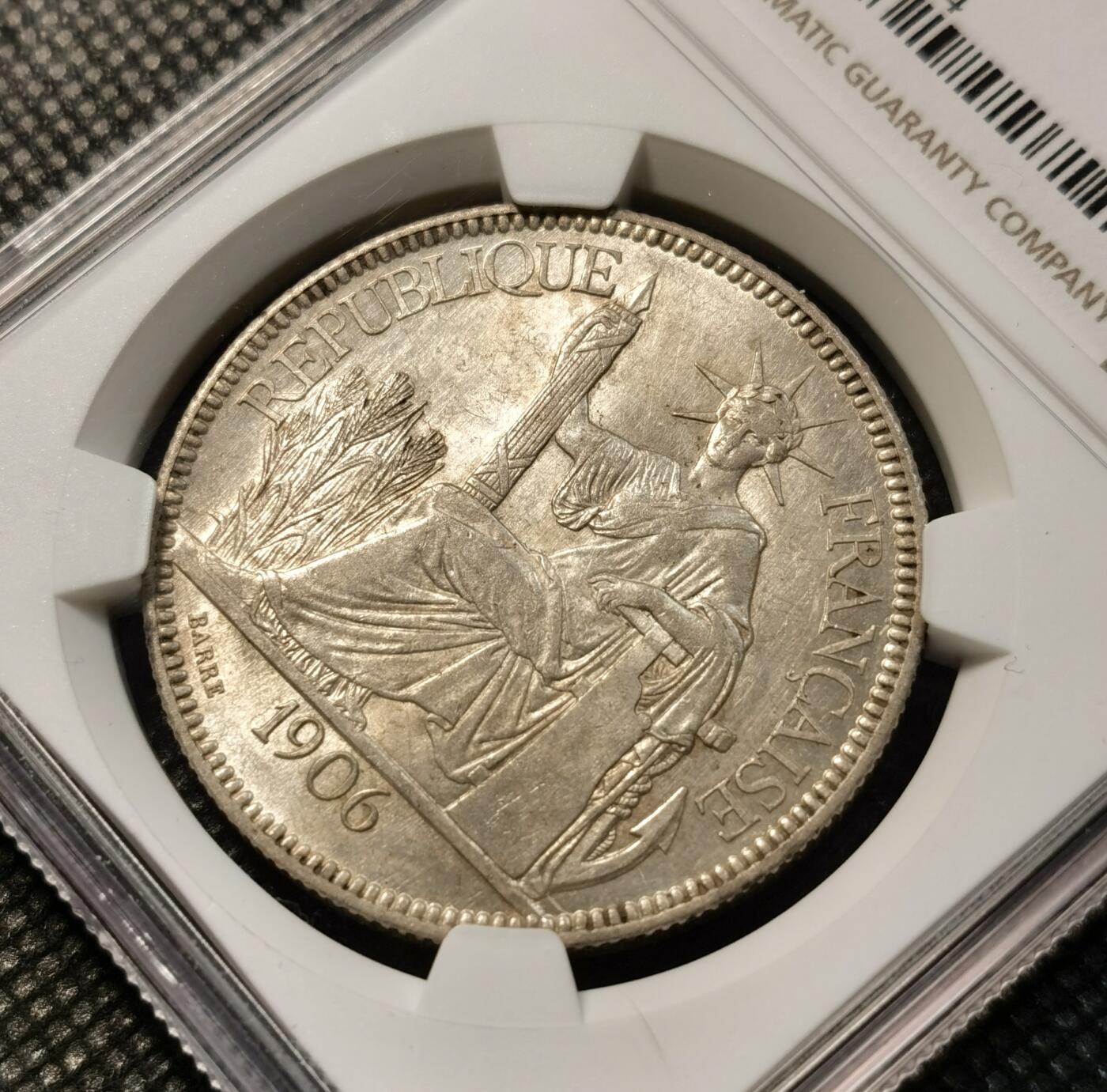 甄臻铺-世界币章拍卖（第38期）立冬小精品场，送拍享返佣金等优惠多多 NGC-MS61 1906年法属印度支那座洋，小特年，转光漂亮