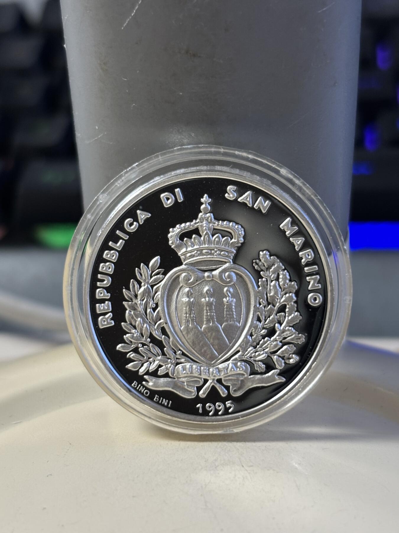 第181期拍卖 圣马力诺 1995年 阿美利哥·韦斯普奇号训练舰 5000里拉精制纪念银币，835银，18克