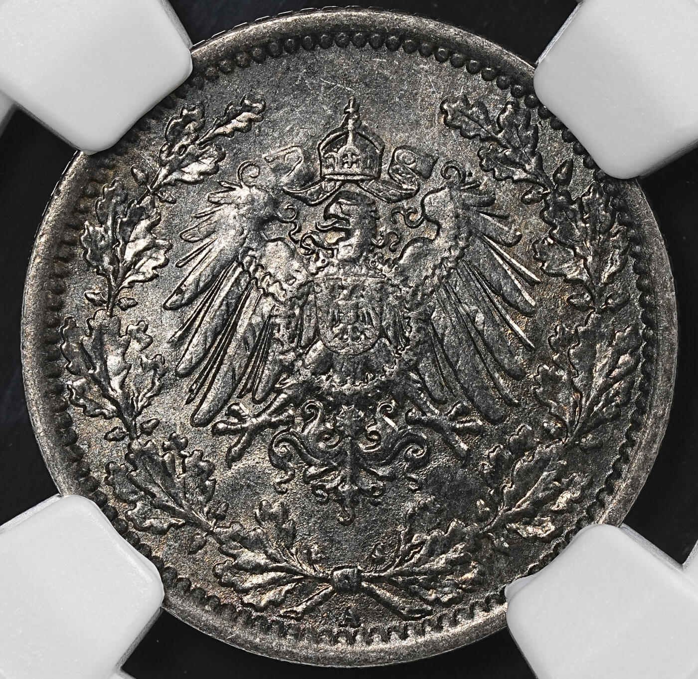 修遠堂世界钱币第九十二期 NGC MS64 1918年德国1/2马克银币 A厂铭