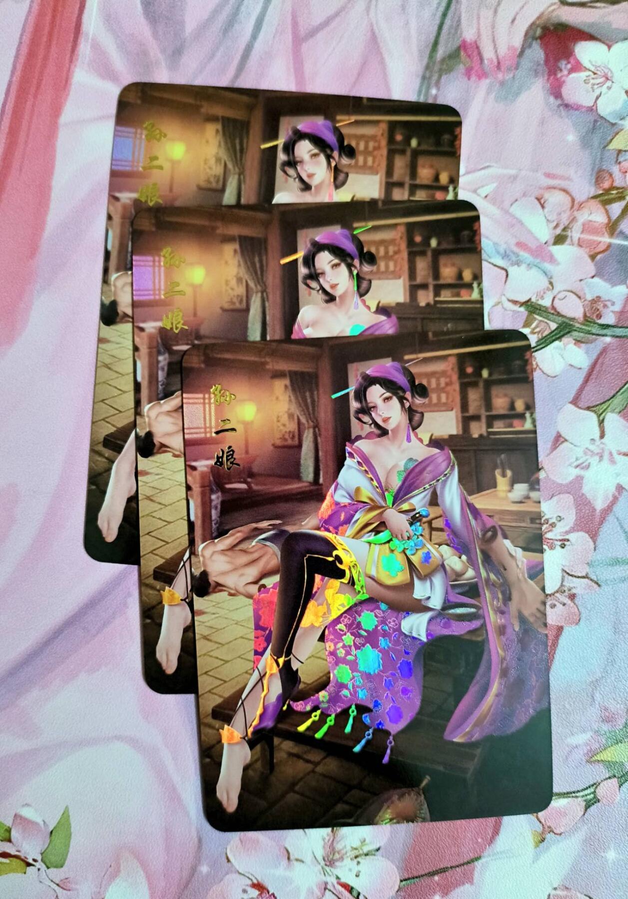 龙虎卡牌第六二场 百里霸场 （无佣金，周六结拍，欢迎送拍） 彩闪3张 青鸾殿 水浒外传 孙二娘 3渐变一套