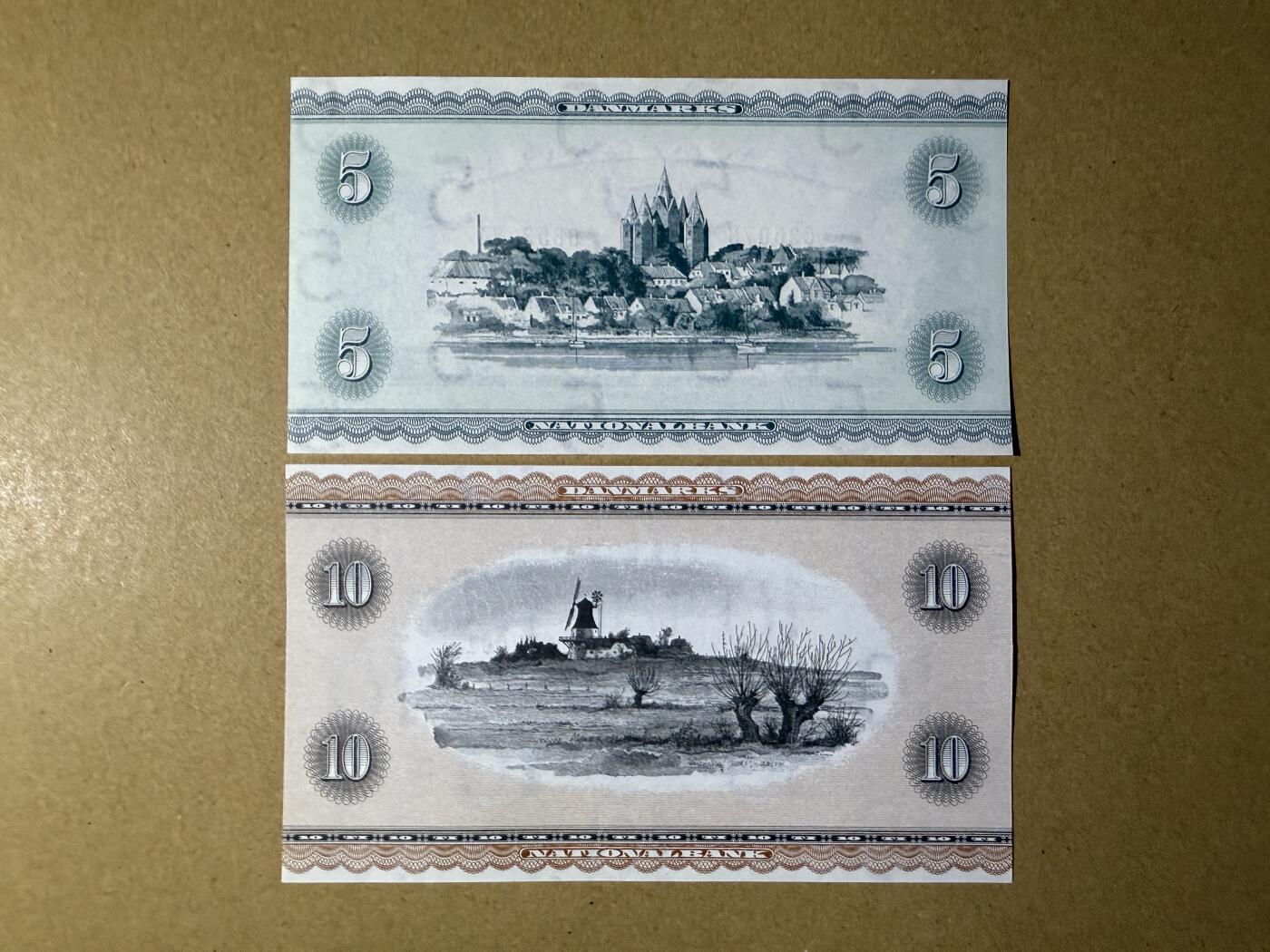 《艾美收藏》第219期-11.9周日外币畅拍场 丹麦5、10克朗2张 UNC “三裸女