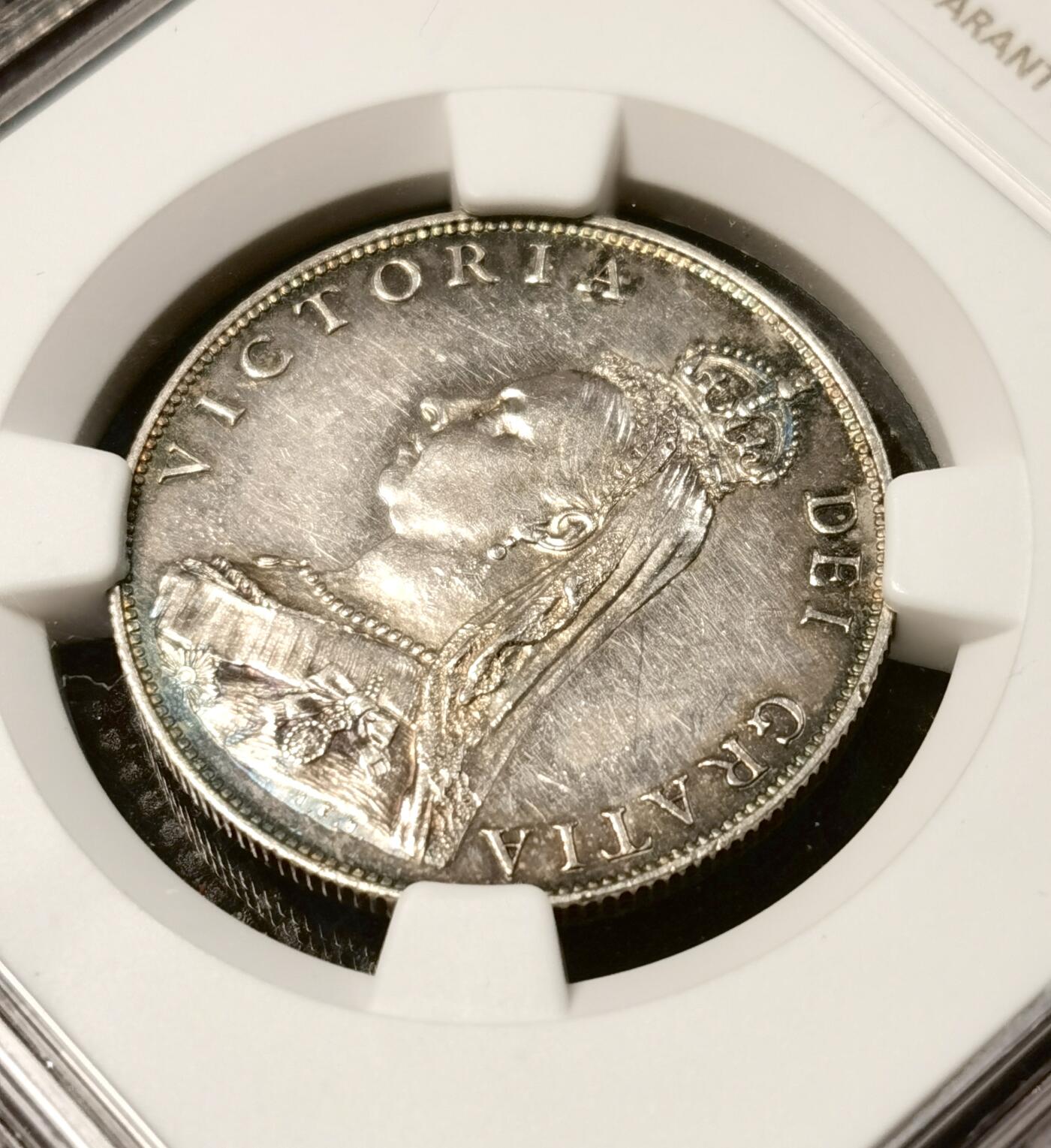 甄臻铺-世界币章拍卖（第38期）立冬小精品场，送拍享返佣金等优惠多多 NGC-UNCD 1887年英国高冠弗洛林2先令，淡紫色包浆