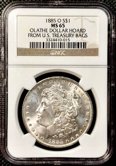 甄臻铺-世界币章拍卖（第38期）立冬小精品场，送拍享返佣金等优惠多多 - NGC-MS65 1885年O版摩根银币，来自堪萨斯州奥拉西市的美国财政部储备金库原装袋子的摩根，极其少见的 袋子里的高分