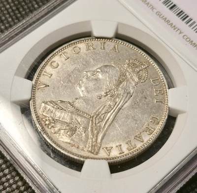 甄臻铺-世界币章拍卖（第38期）立冬小精品场，送拍享返佣金等优惠多多 NGC-MS61 1887年英国高冠双弗洛林，罗马字体版，虽然记载中罗马数字版与阿拉伯数字版铸造数量几乎一致，但是平时罗马数字版很少见