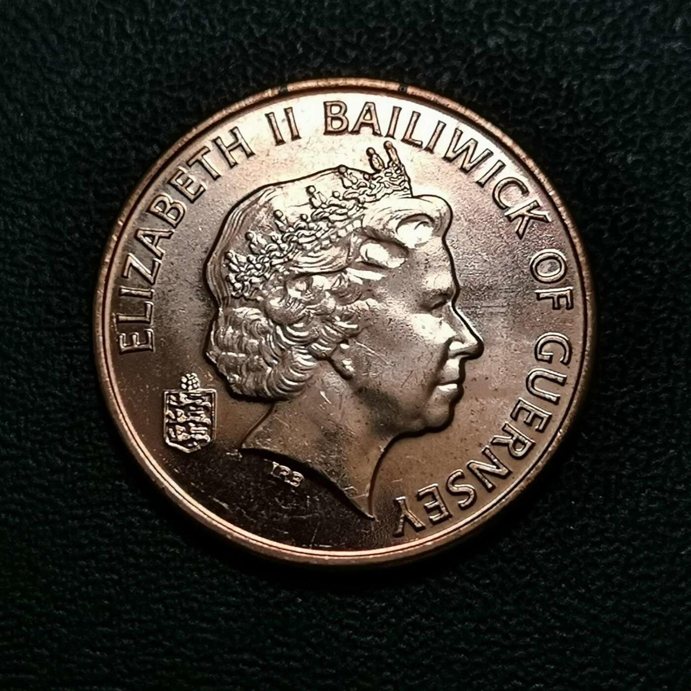 世界各国普、纪币捡漏专场(第十八场) 【绝版】2012年伊丽莎白二世女王英属根西岛螃蟹一便士