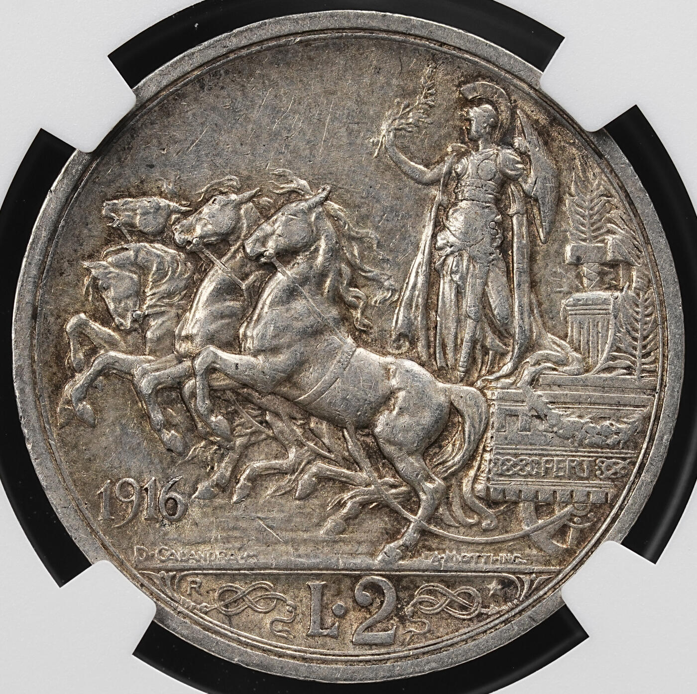 修遠堂世界钱币第九十二期 NGC AU58 1916年意大利马车2里拉银币