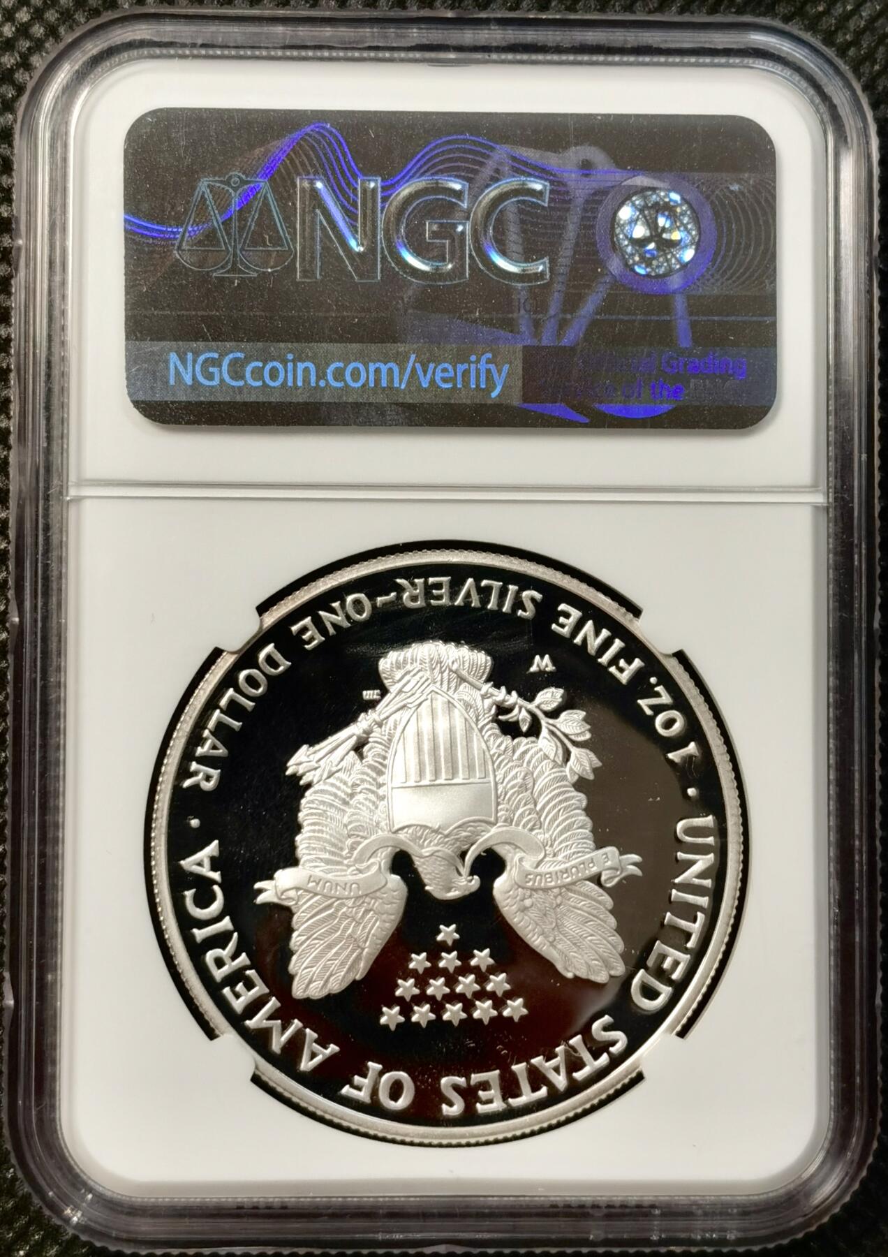 甄臻铺-世界币章拍卖（第38期）立冬小精品场，送拍享返佣金等优惠多多 NGC-PF69UC 美国2005年W厂行走女神一元