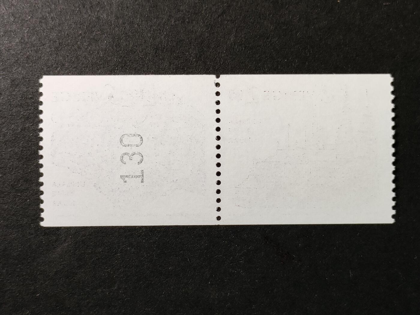 嘉禾收藏    【第372期】            无佣金、可寄存、满30元包邮 瑞典邮票，1993年乌普萨拉宗教会议400周年·《创世记》浮雕板和乌普萨拉大教堂 斯拉尼亚雕刻连票2全