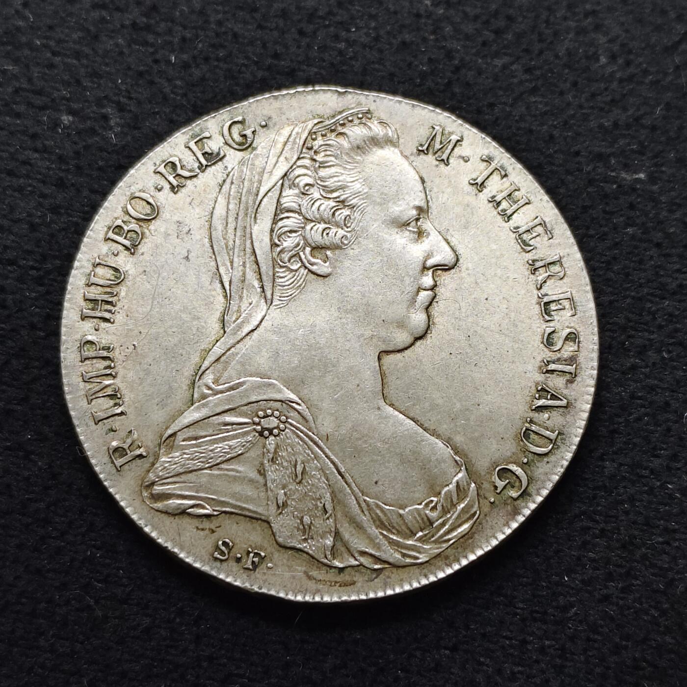 【全场包邮】纯粹捡漏拍477场（免费代拍第14场）调整中 奥地利奥匈帝国后铸特蕾莎大奶妈大银币