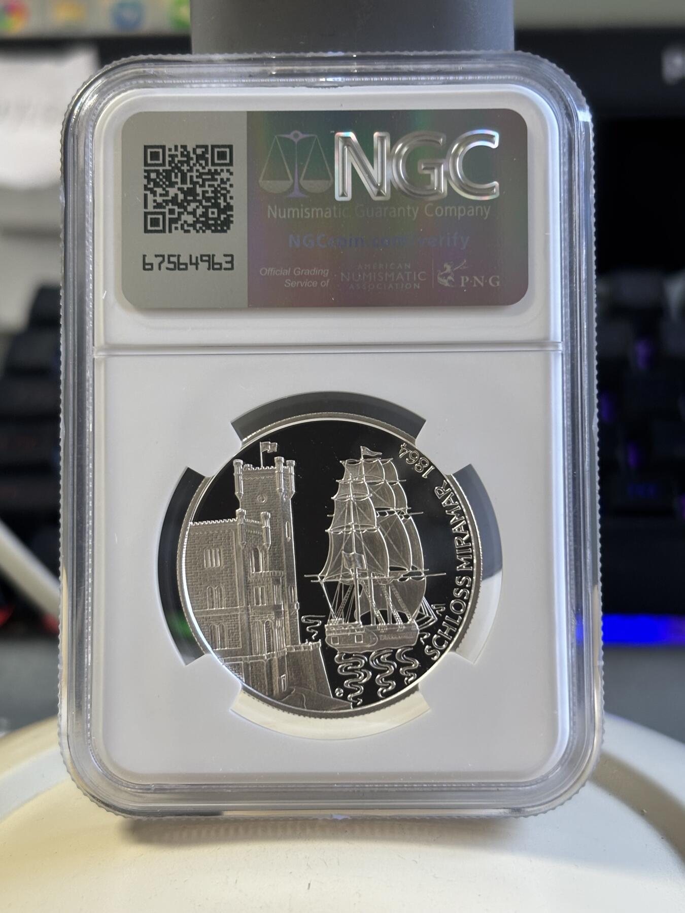 第181期拍卖 获奖币 奥地利1997年 马克西米连一世皇帝精制纪念银币 NGC -PF69无盒无证书，20克，900银， 1999年克劳斯最佳银币