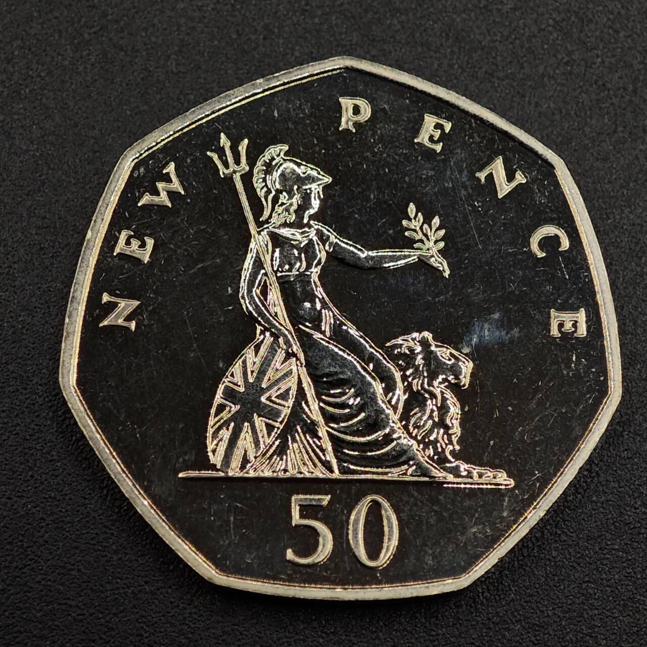 【淘币小摊】实时拍第七百九十一拍   散币纸币套币场   满百包邮可预留二周 每周一统一发货   英国1971年50便士精制镍币