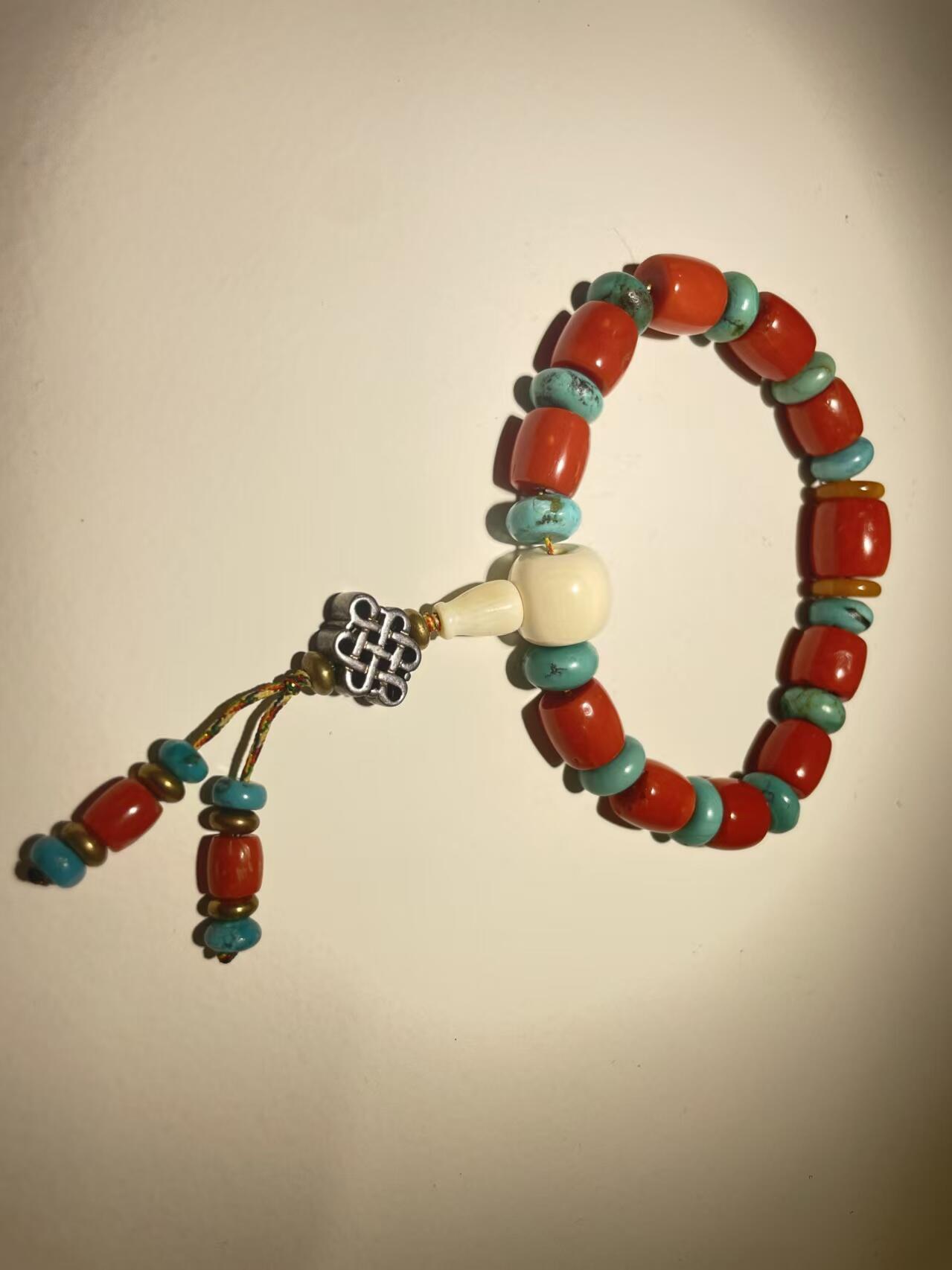 亿嘉拍卖2025年秋季私人典藏拍卖 红色桶珠手串