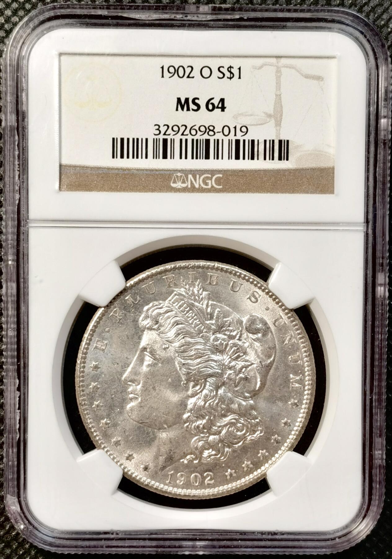 甄臻铺-世界币章拍卖（第38期）立冬小精品场，送拍享返佣金等优惠多多