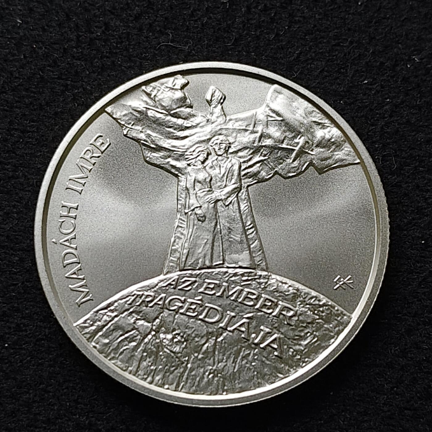 【全场包邮】纯粹捡漏拍477场（免费代拍第14场）调整中 【稀少】匈牙利2012年3000福林伊姆雷·马达奇所著《人类的悲剧》出版150周年纪念银币-量2000