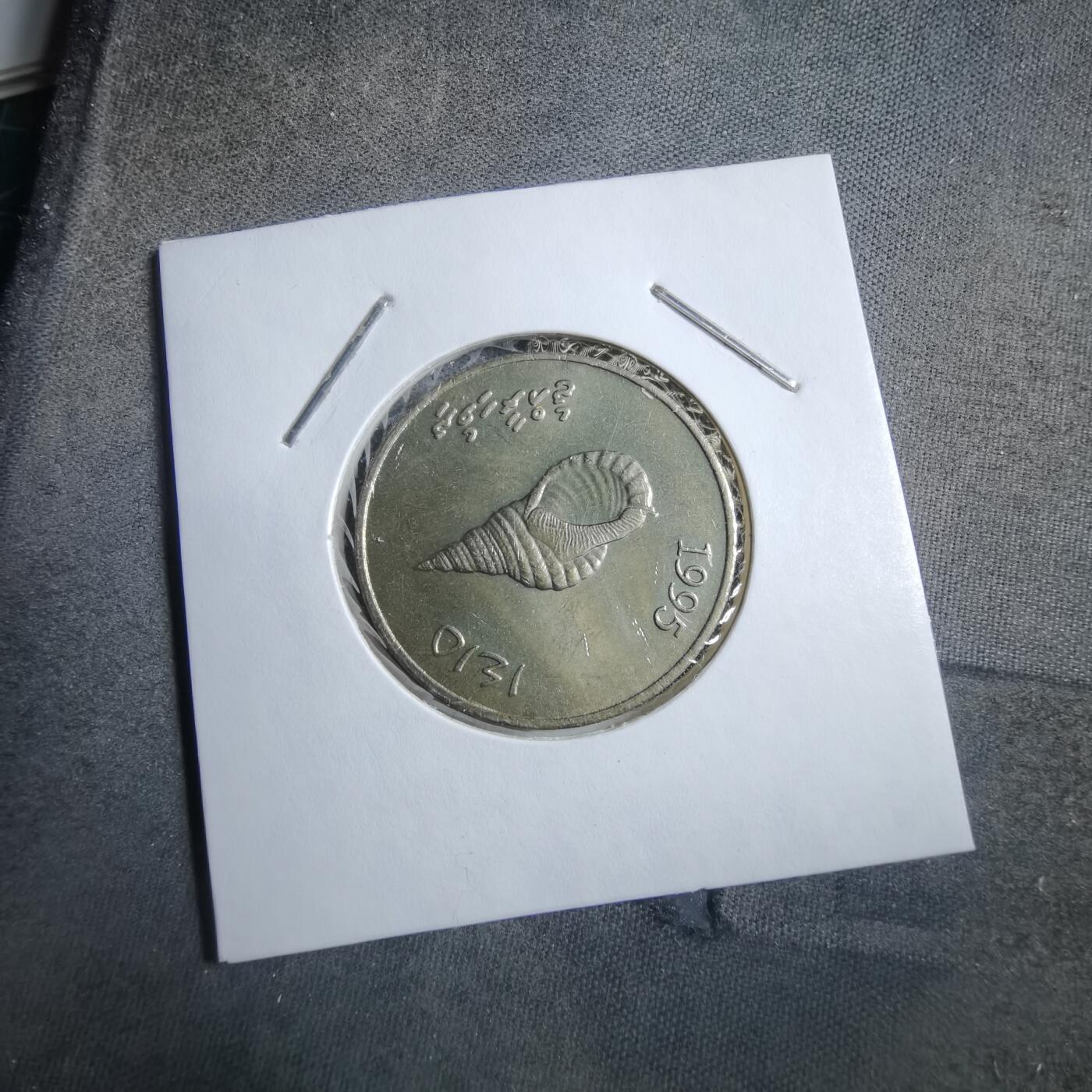 沼泽如烟--第894场 马尔代夫1995年2拉菲亚