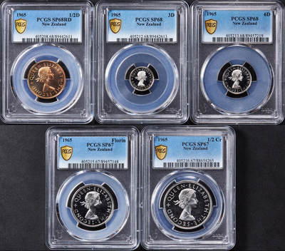 【俄甄集藏】2025年(044)11-12星期三晚 19:30 全场包邮 - 新西兰1965年伊丽莎白二世类精制硬币1/2便士-1/2克朗5枚一组，PCGS SP67-SP68，发行量25000套，热门品种