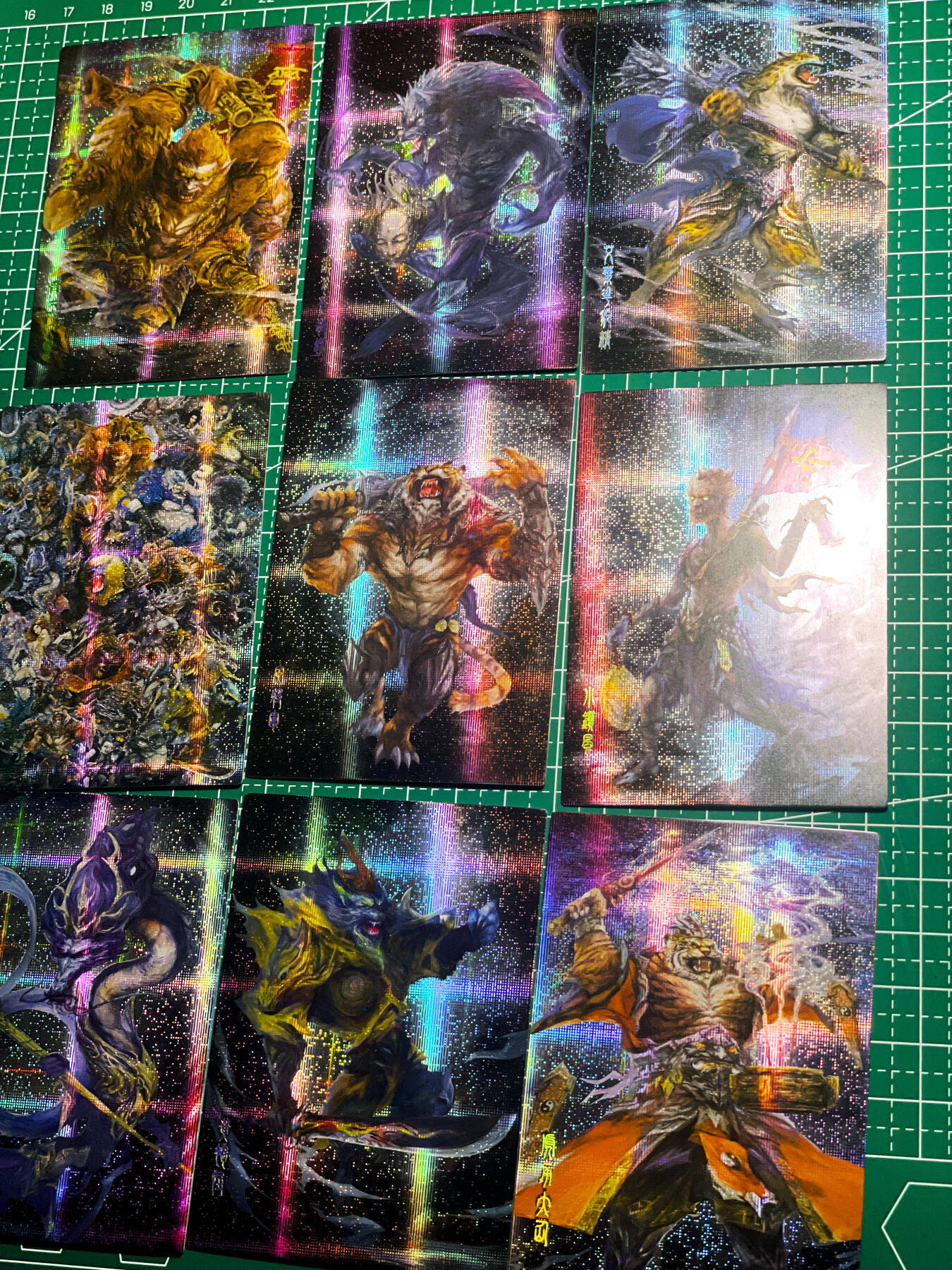 显眼宝36期 11月12日晚21:50截拍 佣金1起 可寄存～ 雕星 妖怪志 散配27张 内含4张女妖怪卡 23张妖怪卡 包含黑熊精 具体看图 纱闪 27张 非全套 63*88