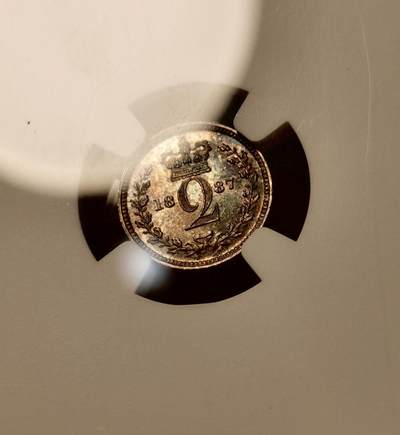 甄臻铺-世界币章拍卖（第38期）立冬小精品场，送拍享返佣金等优惠多多 NGC-MS64 AU58-MS64 1887年英国维多利亚女王濯足币 镜面五彩 少见的年份 三便士包浆太厚低评，S级别的少见程度