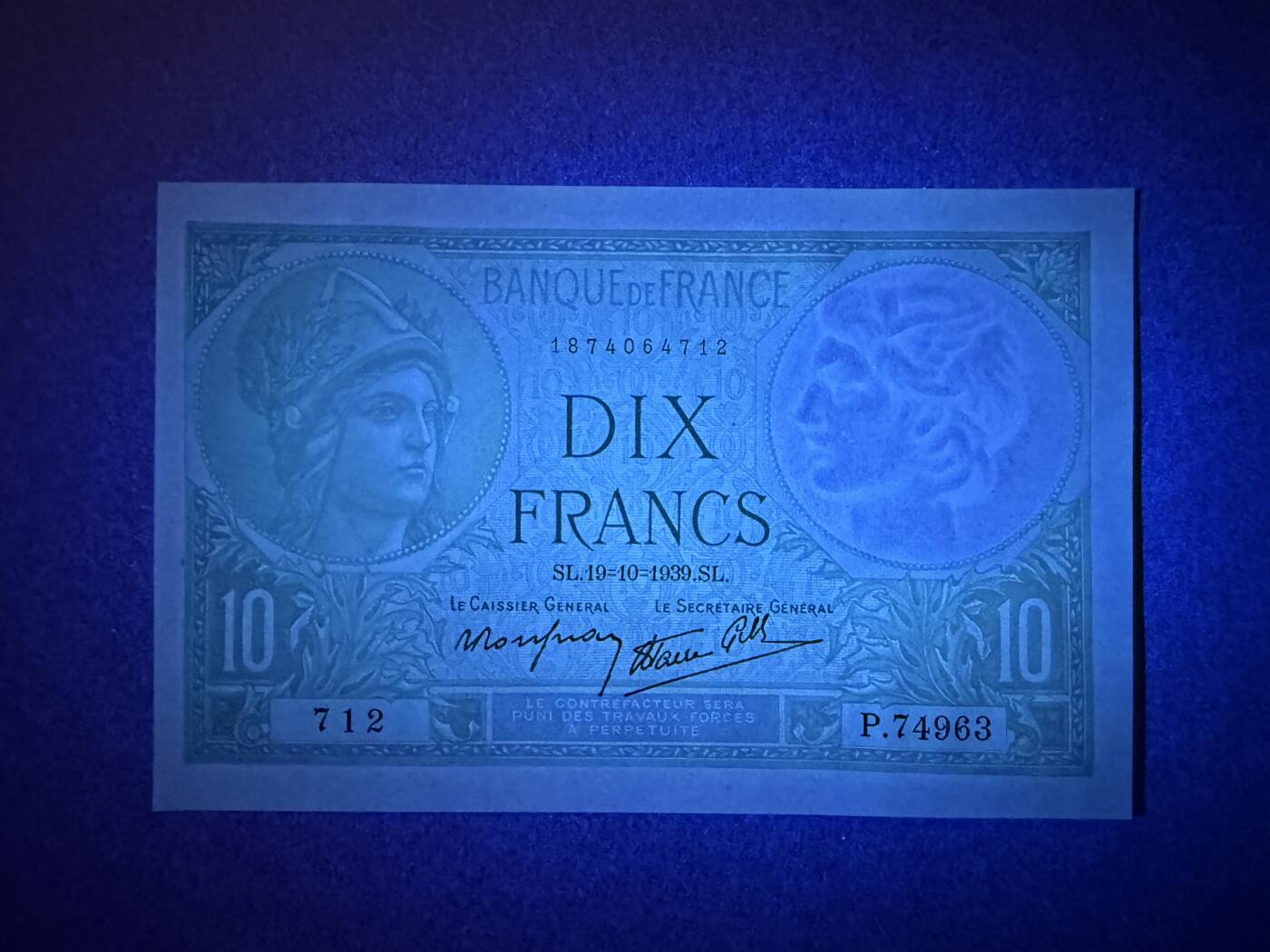 《艾美收藏》第219期-11.9周日外币畅拍场 法国10法郎 UNC 1939年 罗马神话中的智慧女神弥涅耳瓦