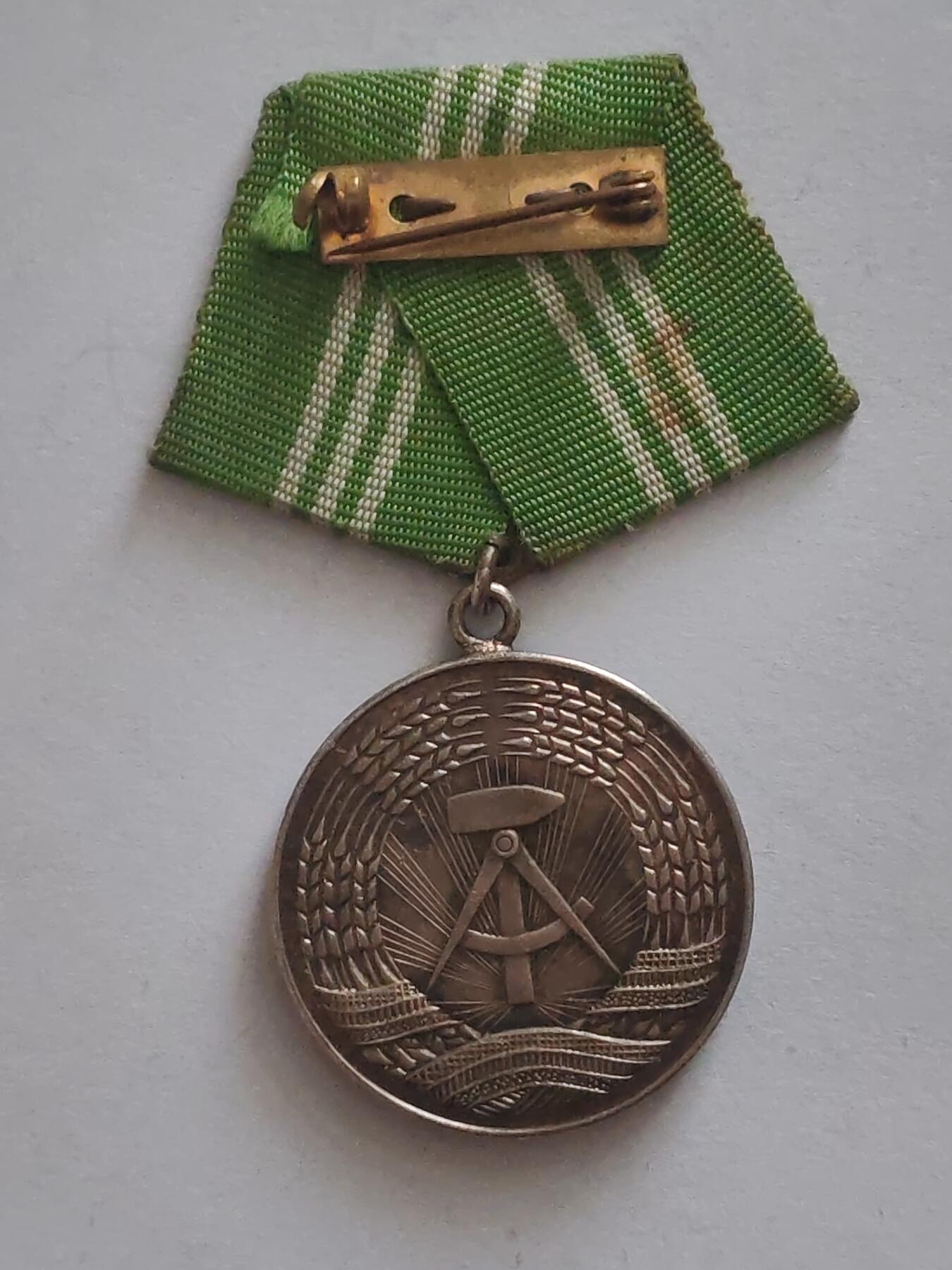 荷兰第128期勋赏拍卖