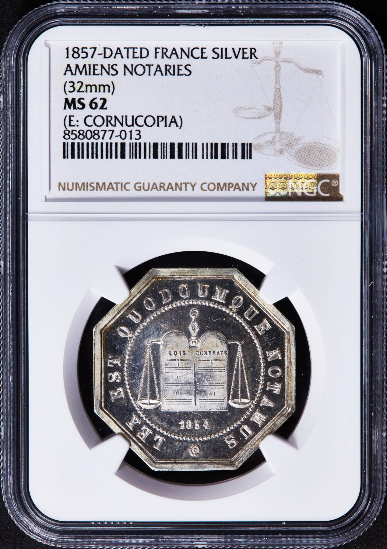 【俄甄集藏】2025年(044)11-12星期三晚 19:30 全场包邮 法国1854年第二帝国亚眠公证处银质八角代用币章，NGC MS62，凝霜感强烈，转光品相，丰饶角铭，标签错误