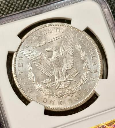 甄臻铺-世界币章拍卖（第38期）立冬小精品场，送拍享返佣金等优惠多多 NGC-MS64 美国1902年O版摩根1美元银币 老盒严评，状态极佳，暴力转光，有磕角，完全不影响币的观赏和收藏，性价比高