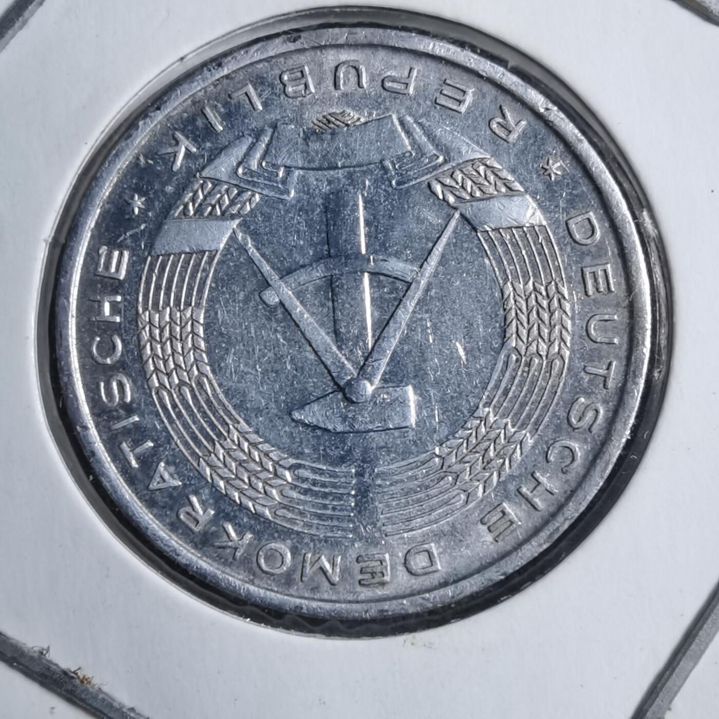 沼泽如烟--第894场 东德1967年10芬尼