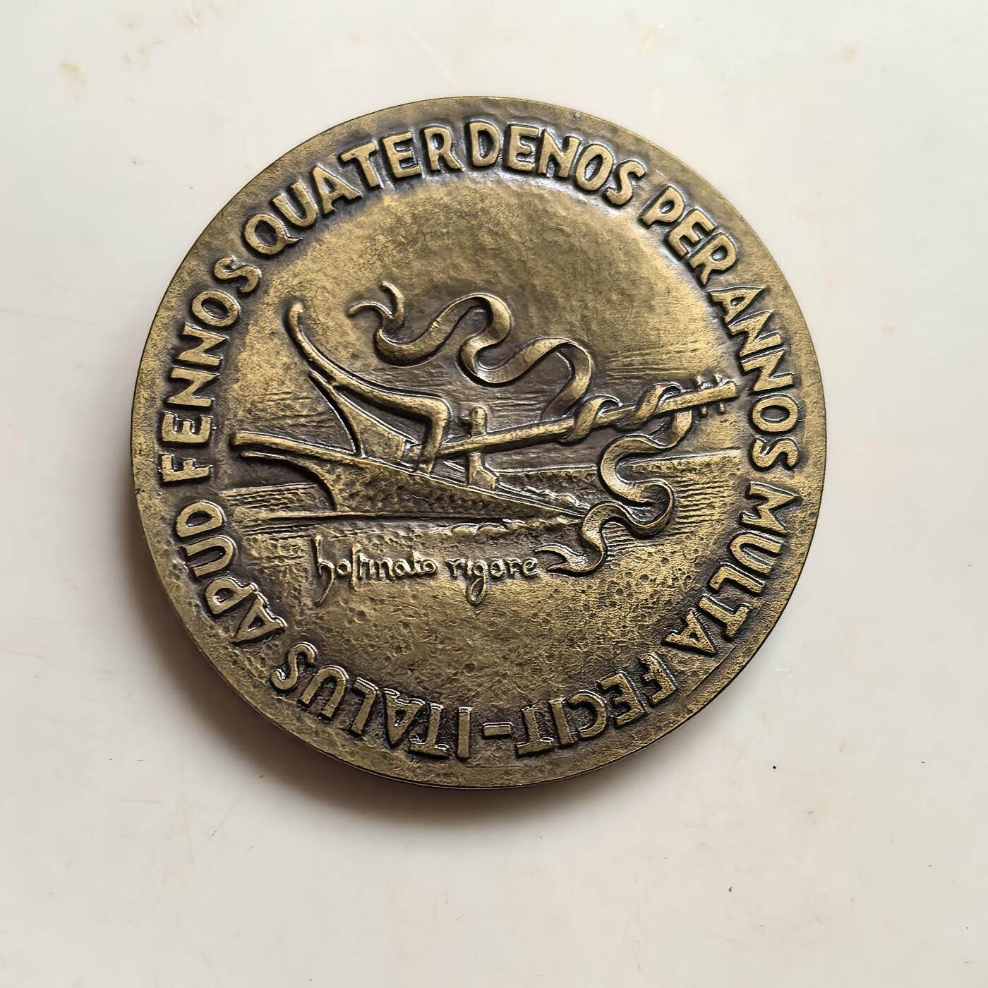 道一币馆币章第一百五十三场 1998年芬兰文学家罗贝尔托.维斯70寿辰纪念铜章