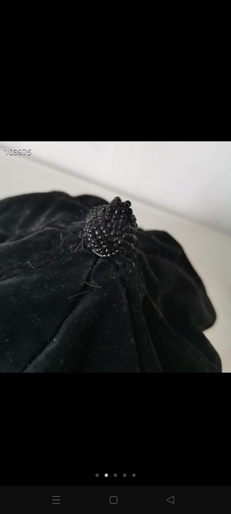 民国时期，地主老财瓜皮帽一个，品相如图，琉璃帽顶子，保老保真