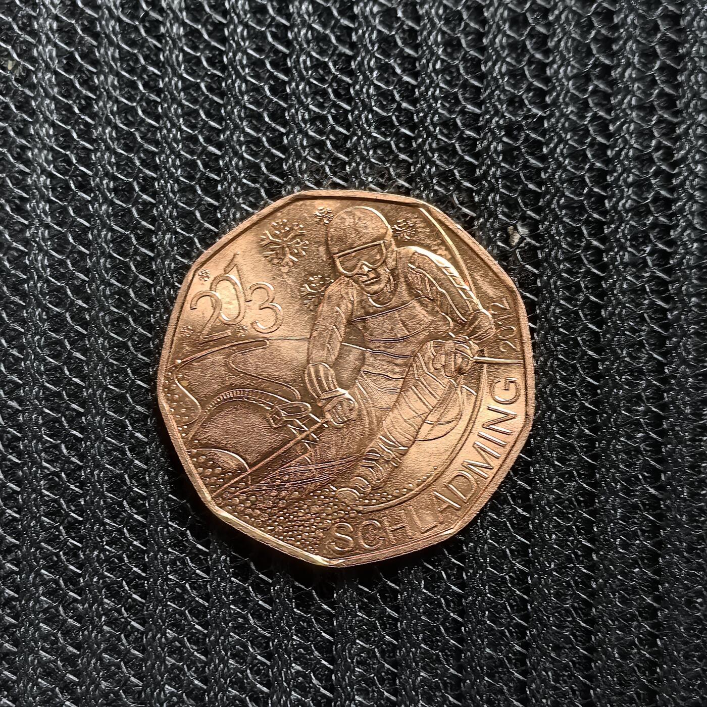 道一币馆币章第一百五十三场 奥地利2013年第四届慈善滑雪比赛5欧元纪念铜币