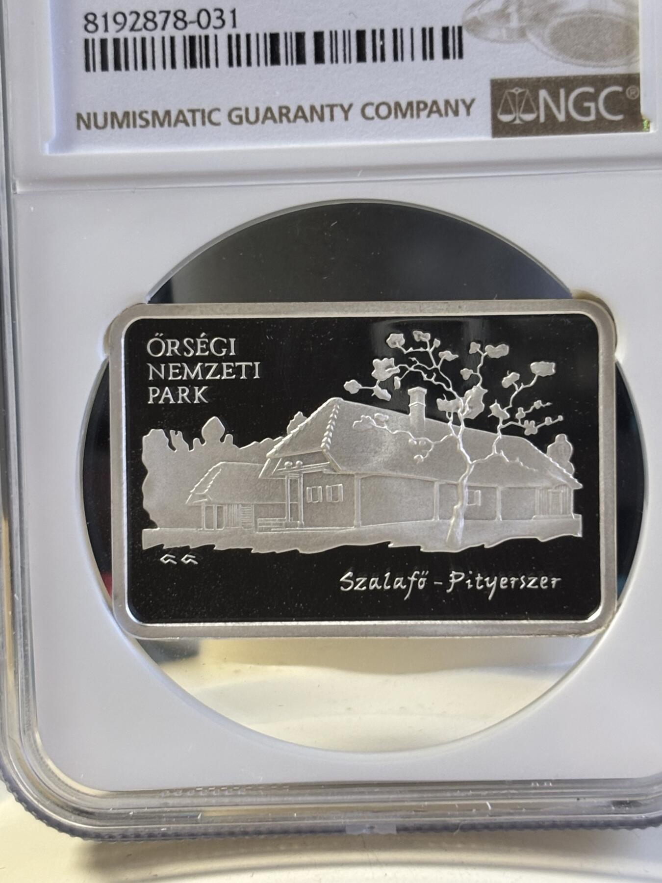 第181期拍卖   获奖匈牙利2010年世界文化遗产奥赛格国家公园银币 NGC PF69，925银，31.46克，发行5000枚，获得克劳斯2012年度人民选择大奖