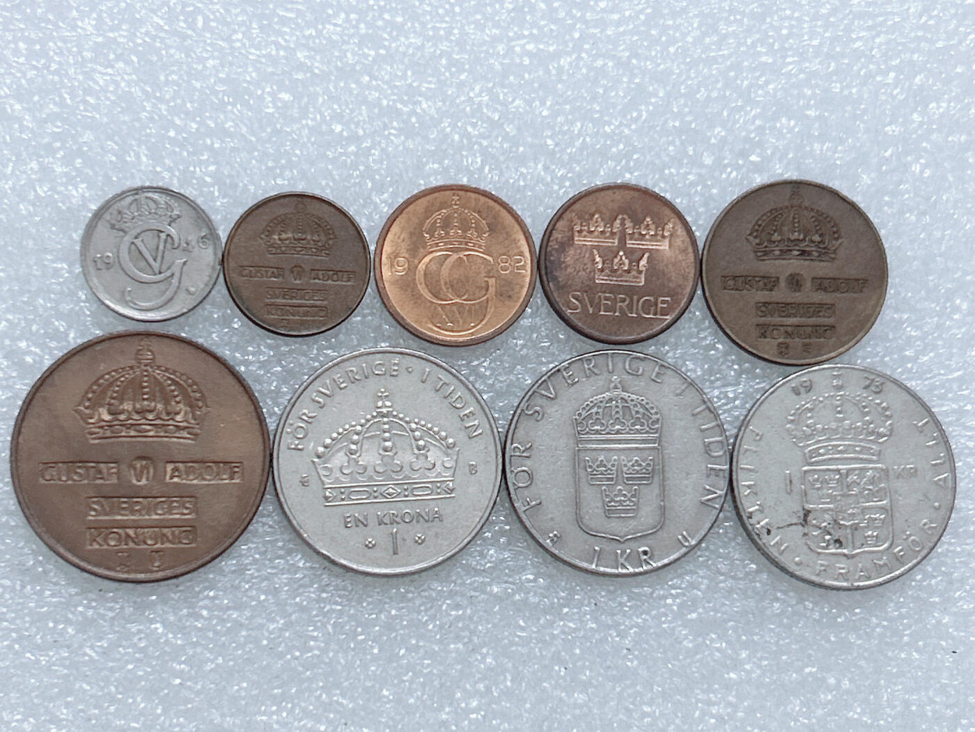 第一海外回流一元起拍收藏 散集专场  第263期 瑞典不同版本硬币 9枚