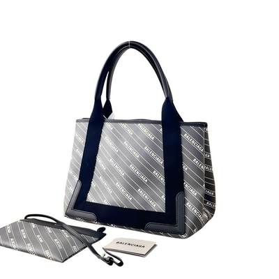 亿嘉拍卖2025年秋季私人典藏拍卖 - 巴黎世家 背包