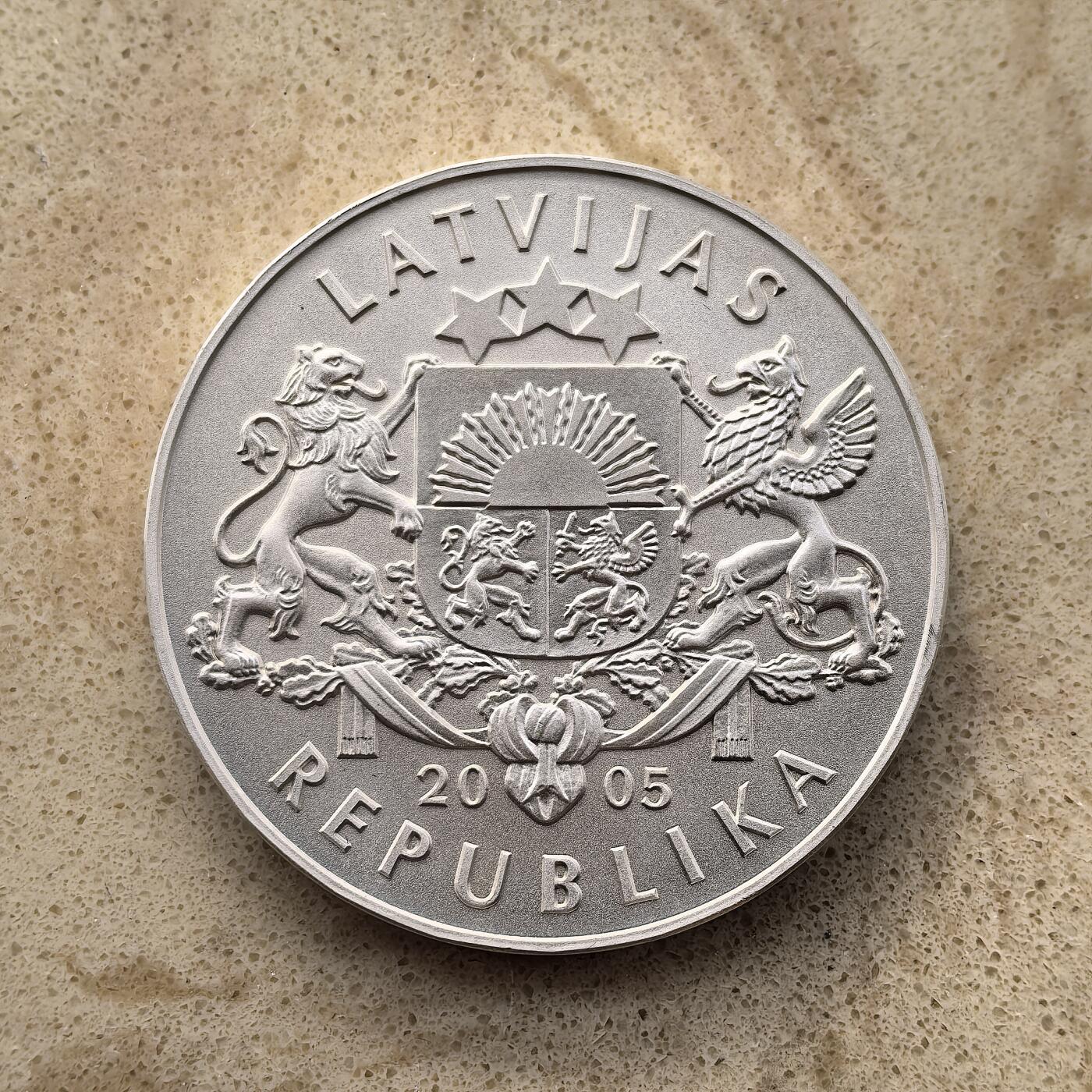 道一币馆币章第一百五十五场 拉脱维亚2005年06年都灵冬奥会1拉特精制银币  31.47g 925S 15000