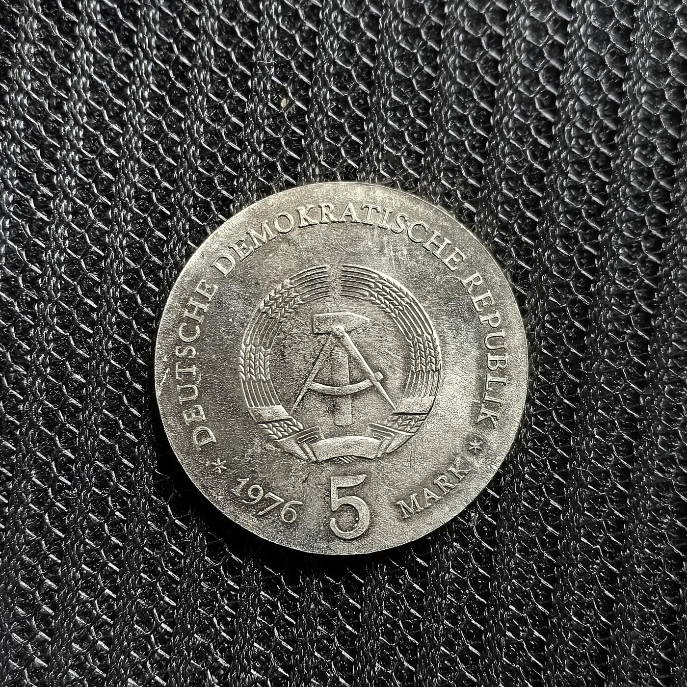 道一币馆币章第一百五十三场 民主德国1976年普鲁士少校费迪南德·冯·席尔诞辰200周年5马克纪念币