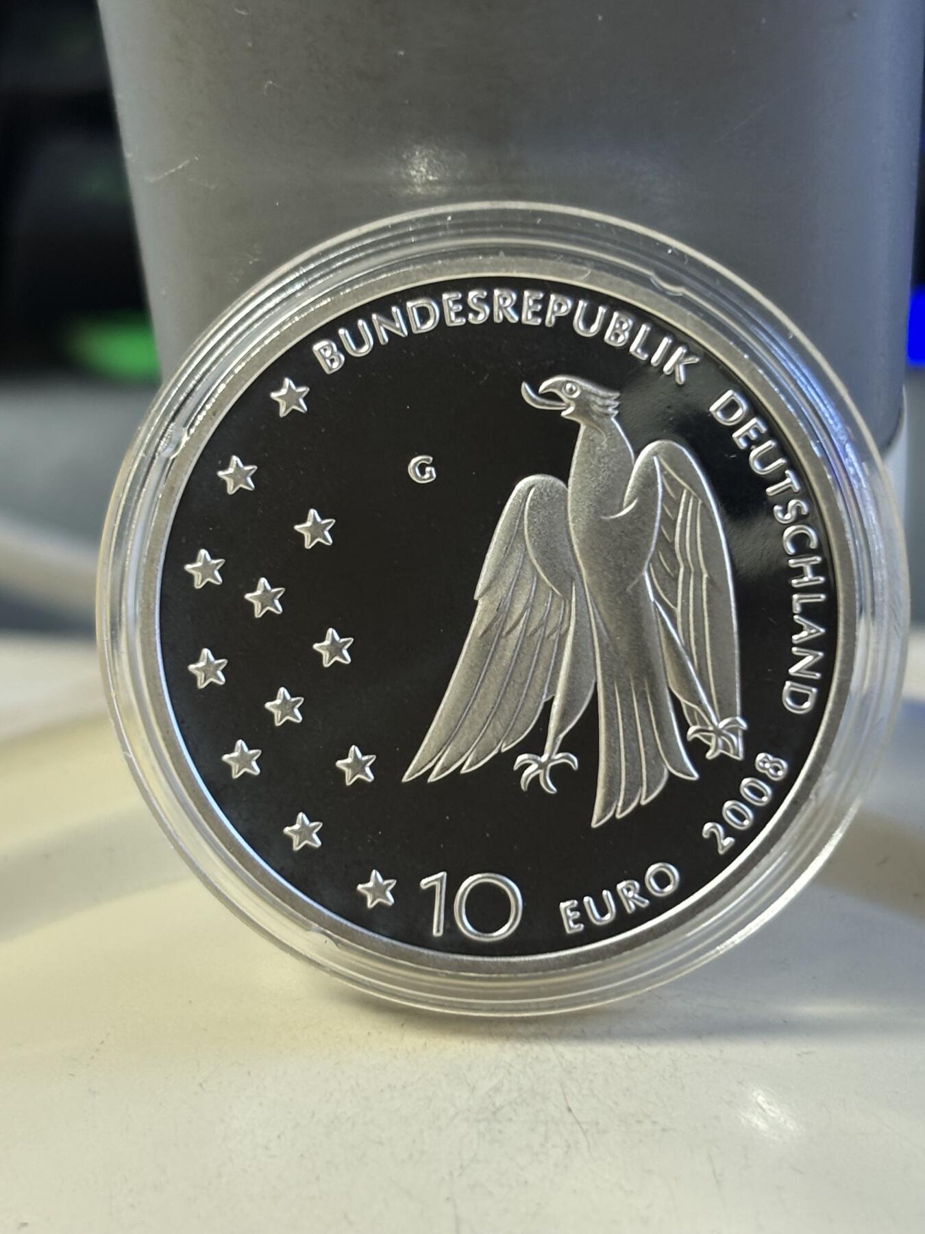 第181期拍卖  获奖币德国2008年德国小说家卡夫卡精制版纪念银币，获2010年克劳斯最佳银币，925银，18克，