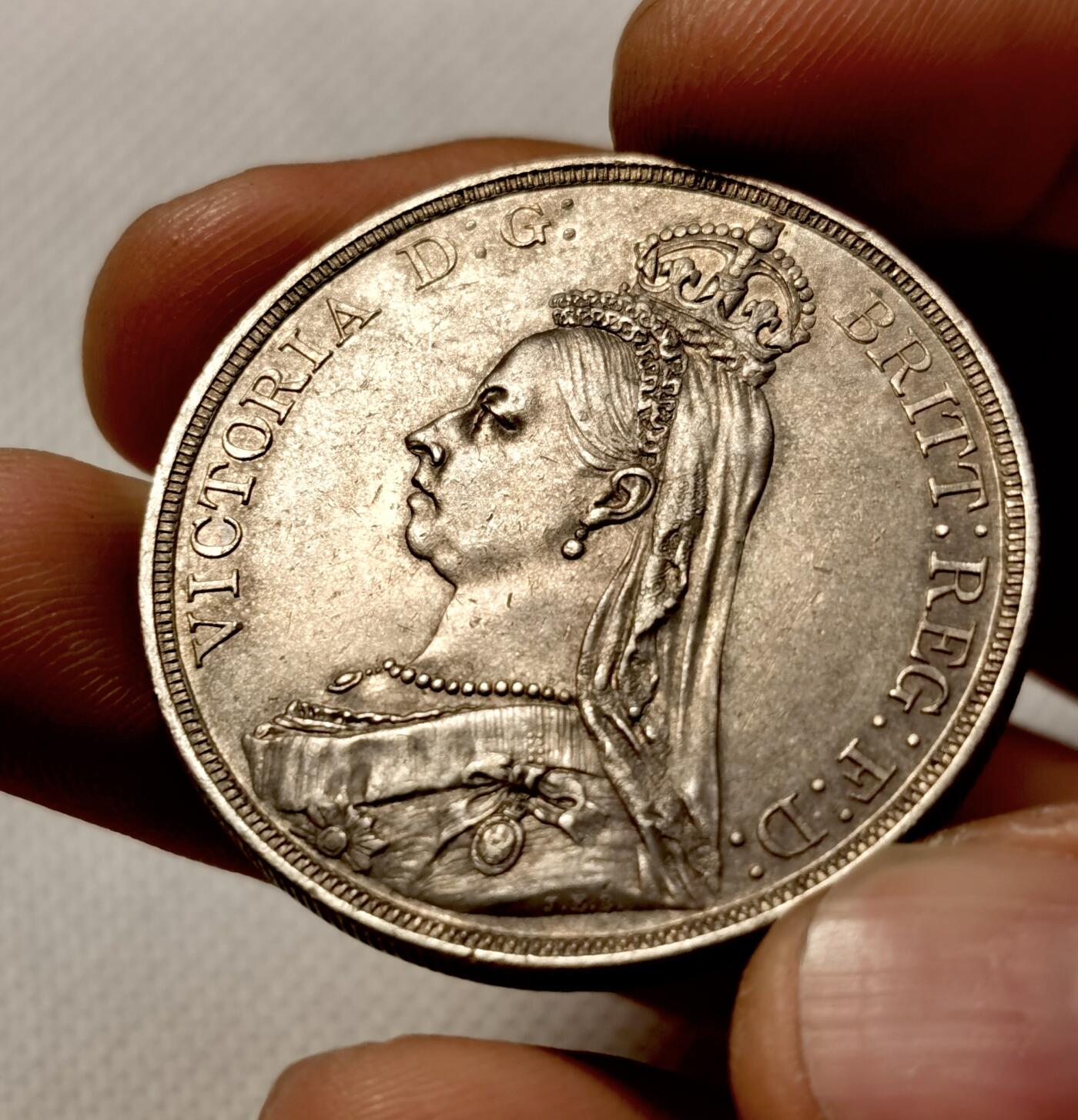 甄臻铺-世界币章拍卖（第38期）立冬小精品场，送拍享返佣金等优惠多多 1887年英国高冠马剑，包浆醇厚MS的品相