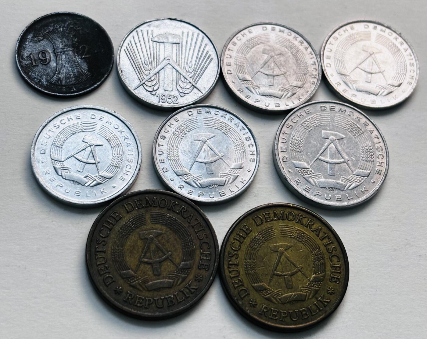 文馨钱币收藏第 279 场，银币，纪念铜章场 长期接收代拍品 魏玛德国，东德一组 9 枚 1 芬尼-20 芬尼