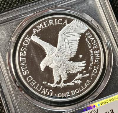 甄臻铺-世界币章拍卖（第38期）立冬小精品场，送拍享返佣金等优惠多多 PCGS-PR70DCAM 美国2024年W厂行走女神一元，满分无瑕