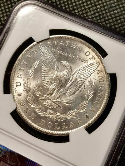 甄臻铺-世界币章拍卖（第38期）立冬小精品场，送拍享返佣金等优惠多多 NGC-MS65 1885年O版摩根银币，来自堪萨斯州奥拉西市的美国财政部储备金库原装袋子的摩根，极其少见的 袋子里的高分