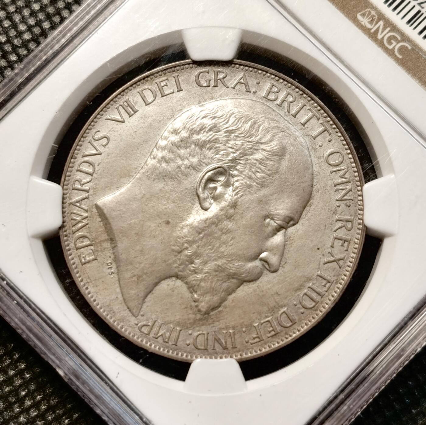 甄臻铺-世界币章拍卖（第38期）立冬小精品场，送拍享返佣金等优惠多多 NGC-PF65MATTE 1902年英国爱德华七世马剑1克朗大银币 精制MATTE 完美原盒状态 爱七克朗达到65的难度和64相比堪称两个世界